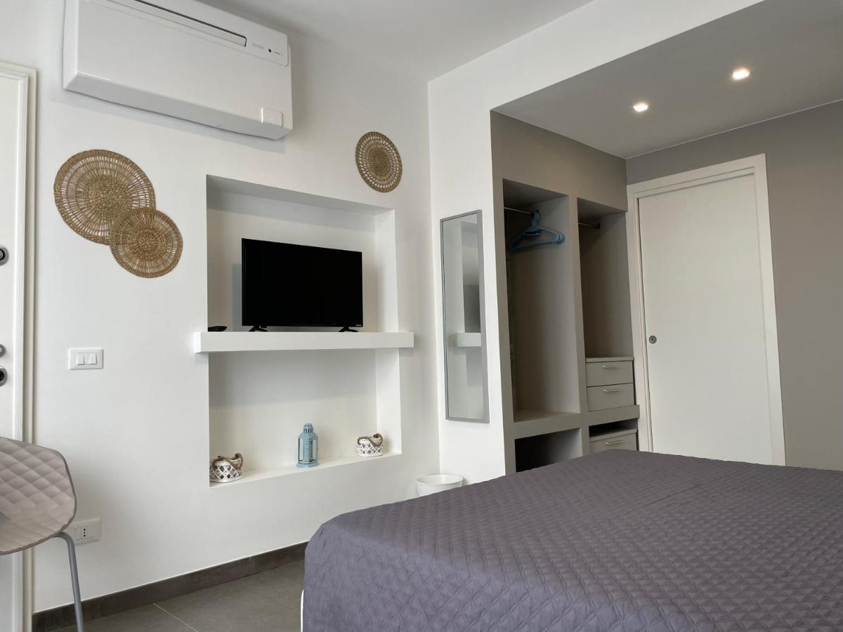 Cala Azzurra Macari Bed And Breakfast And Holidays House Exterior foto